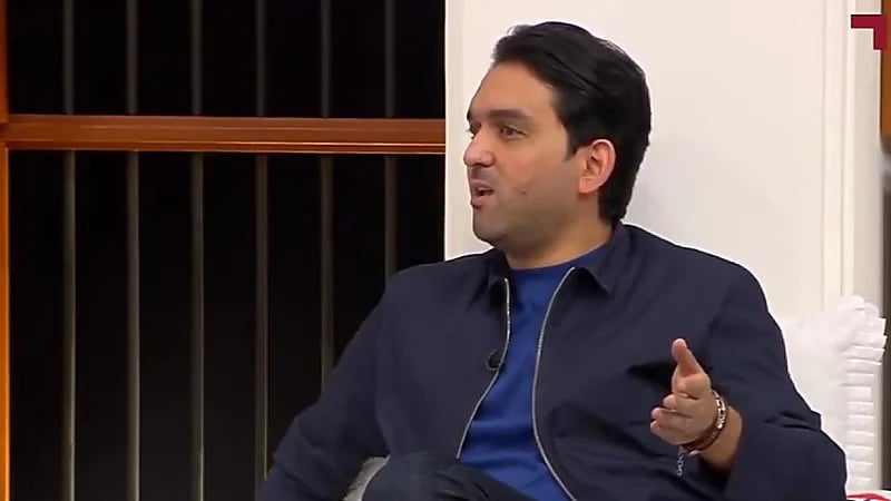 أكرم: ضعف الأخضر بسبب تواجد الأجانب بكثره في الدوري .. فيديو