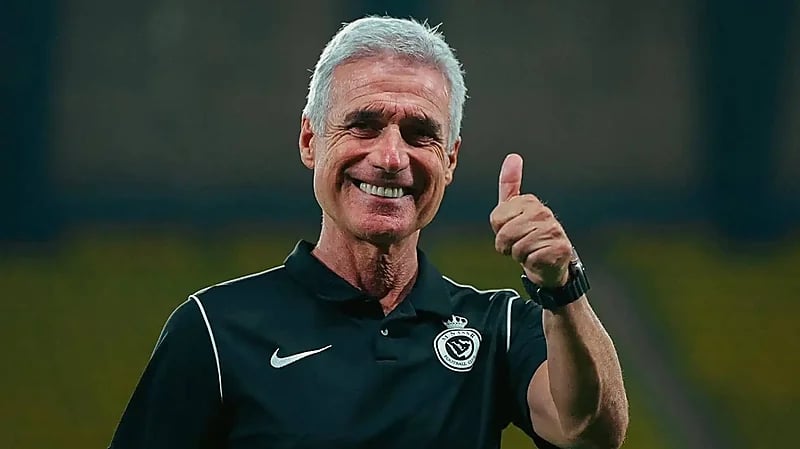 وكيل كاسترو ينفي تقديم شكوى ضد النصر