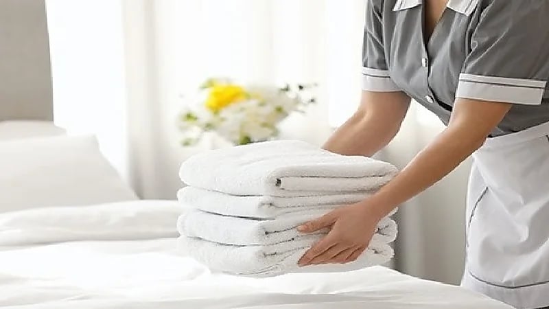 أخصائية: يمكن منع هروب العاملات بتقديم حوافز لهن قبل رمضان .. فيديو