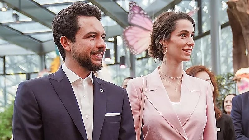 أنباء عن حمل الأميرة رجوة الحسين بطفلها الثاني ..فيديو