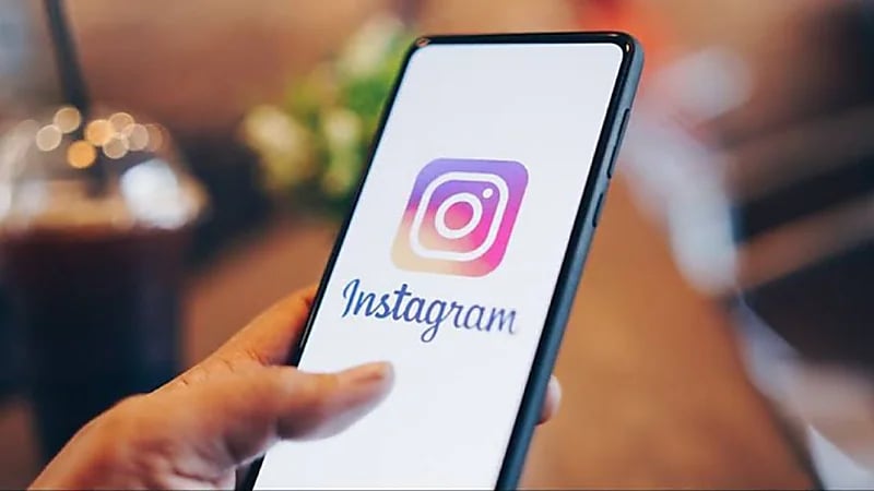 تقني يكشف عن خطوات إزالة المحتوى غير اللائق على إنستجرام.. فيديو