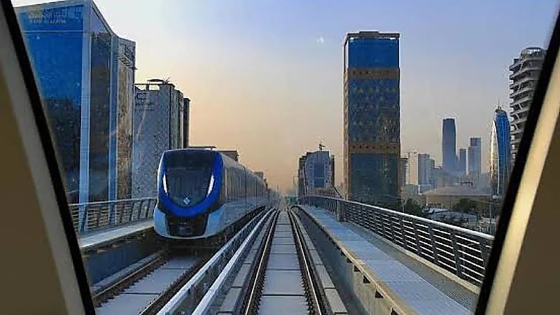 النقل : تشغيل محطتين جديدتين على المسار البرتقالي في قطار الرياض