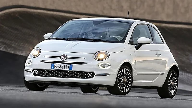 مواصفات أصغر سيارة فيات 2025