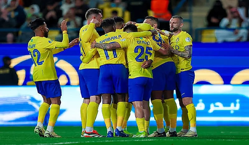 إنذارات تحاصر رباعي النصر قبل كلاسيكو الاتحاد الحاسم