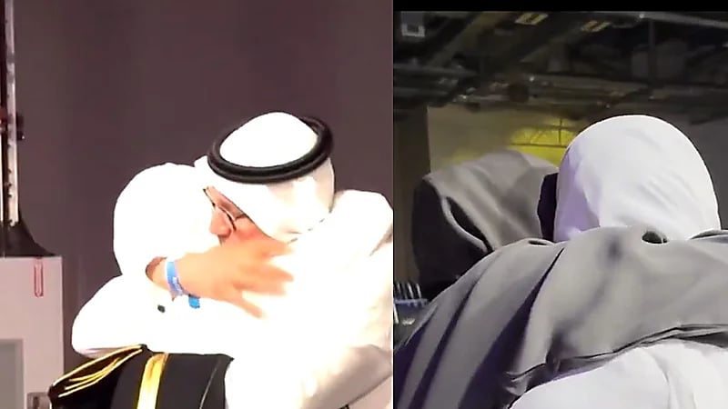 طلاب المملكة يحتفلون مع عائلاتهم بالزي السعودي بعد فوزهم في آيسف 2025 .. فيديو