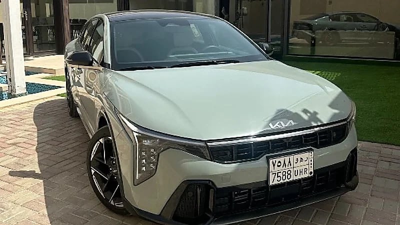 سعر ومواصفات كيا K4 2026