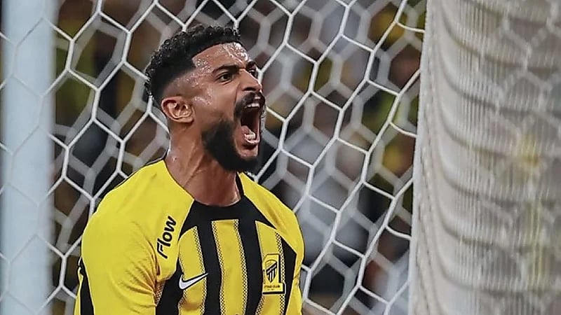 النصر يرفض رحيل العمري للاتحاد ويشترط صفقة تبادلية