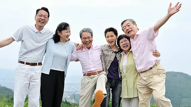 الأحمدي يكشف وصفة اليابانيين لطول العمر ومقاومة الاكتئاب .. فيديو