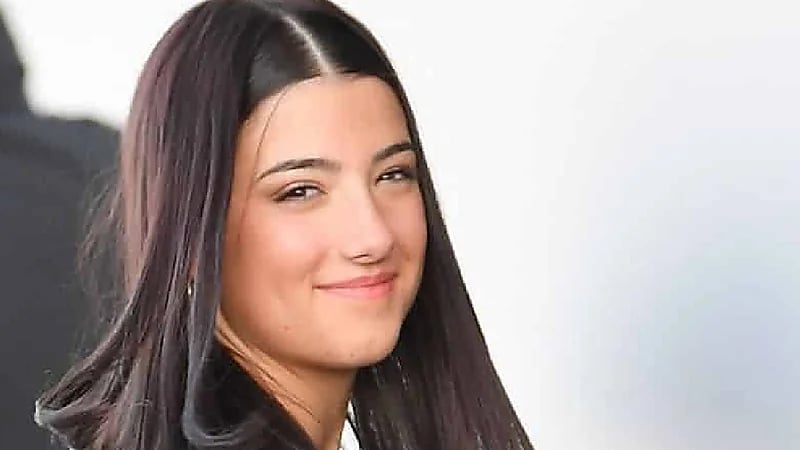 تشارلي داميليو تتصدر قائمة أعلى المؤثرين دخلاً على تيك توك