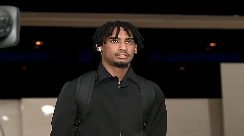 الشباب يجدد عقد حسين الصبياني