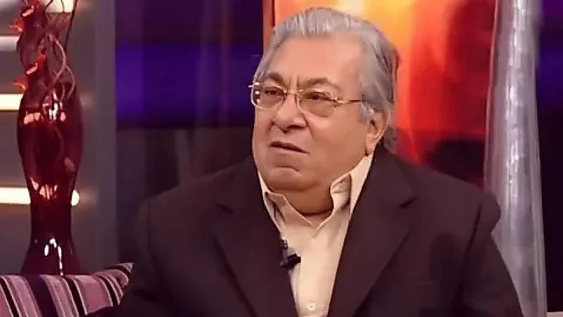 فاروق فلوكس يودع مقتنياته بمتحف الفن خوفًا من النسيان