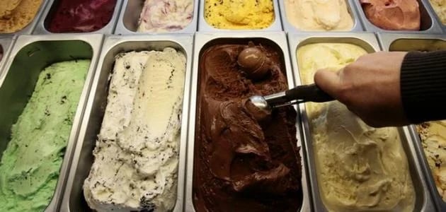 5 أضرار قد تحدث عند تناول آيس كريم من السيارات المتجولة