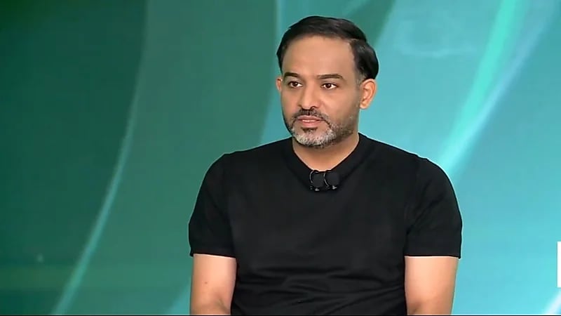 عبده عطيف: الشباب ليس فريق ثقيل فنياً ولا يمتلك حلول.. فيديو