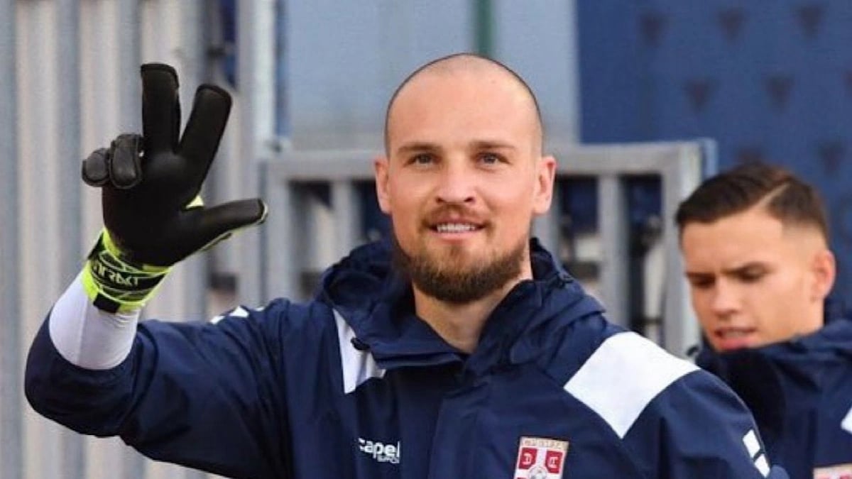 استبعاد رايكوفيتش من قائمة منتخب صربيا بسبب الإصابة