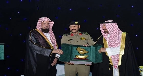 بالصور.. تدشين برنامج " اعتدال " بحضور أمير نجران