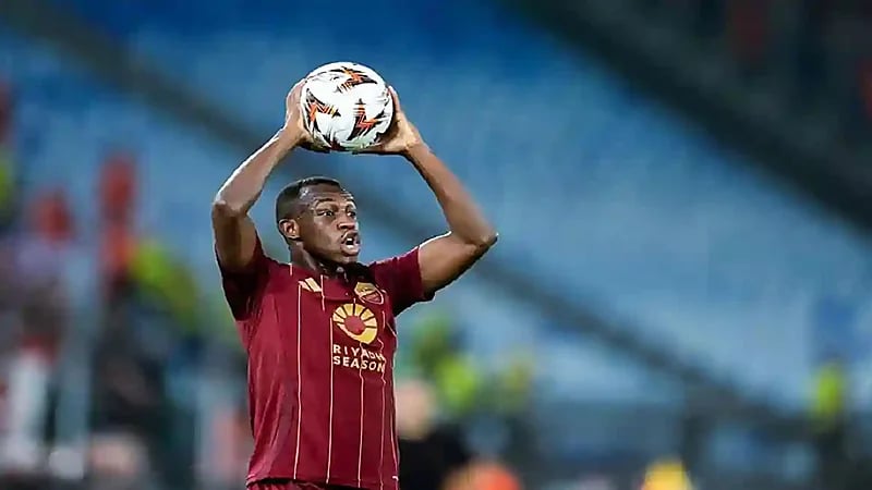 فالنسيا يقدم عرضا لضم سعود عبدالحميد