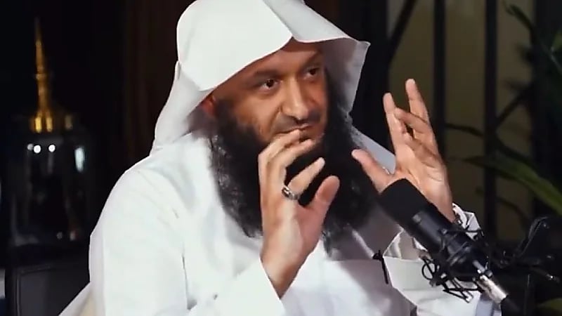 وليد الصالح يروي قصة مدرب وطني وانتهاء مسيرة لاعب بسبب الدنبوشي .. فيديو