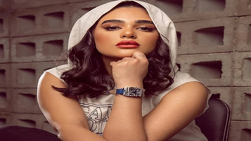 ليالي دهراب تحصد لقب نجمة الجمال والأناقة في 2022