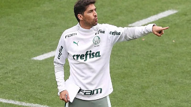 "فريرا" يرفض عرض تدريب "النصر" مقابل ٨٤ مليون ريال