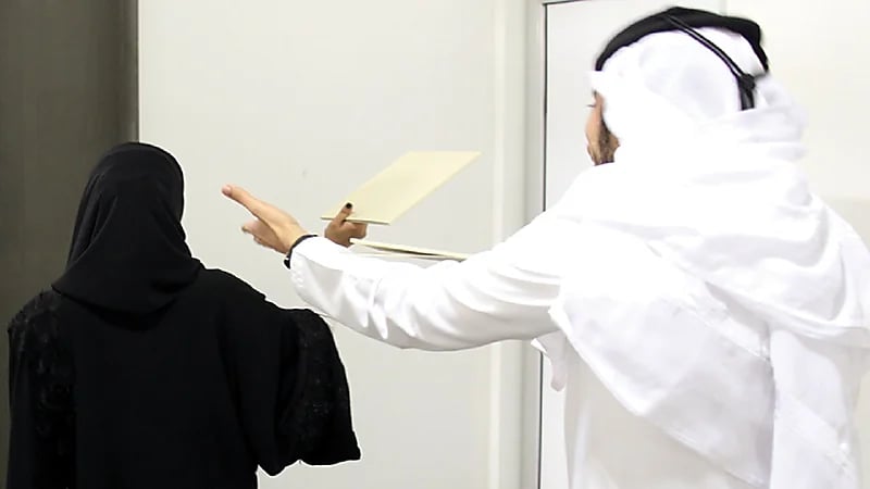 مستشار أسري يكشف أسباب فشل الحوار بين الزوجين