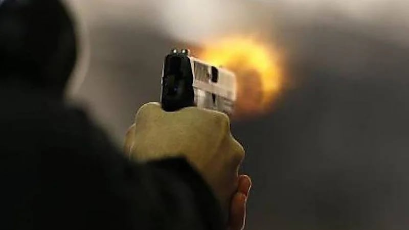 رجل ينهي حياة زوج أخته بـ 3 رصاصات بسبب كلب