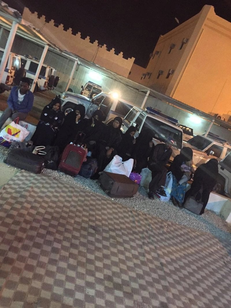 ضبط العشرات من مجهولي الهوية بوادي الدواسر