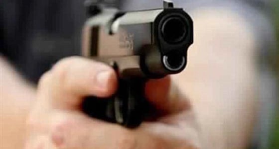 شاب يقتل طليقته داخل مدرسة ثم ينتحر ببث مباشر عبر الإنترنت