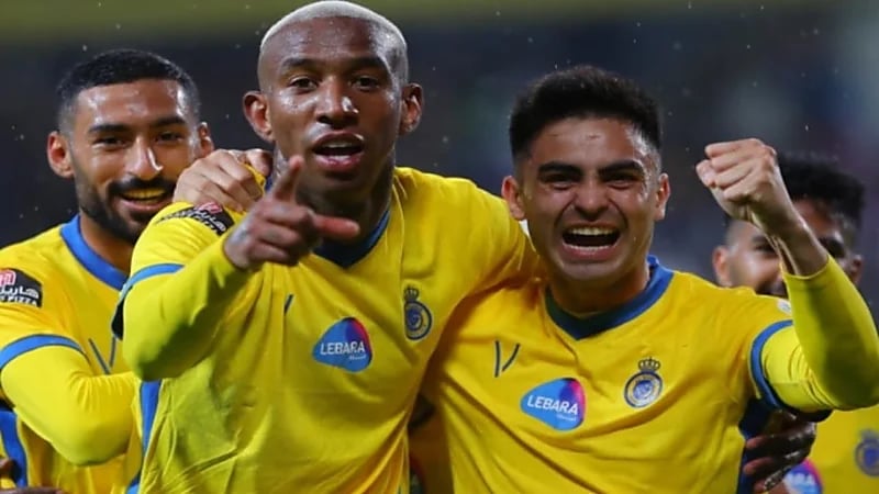 اختبار لياقي لمعرفة جاهزية تاليسكا وبيتي مارتينيز جاهز للمشاركة