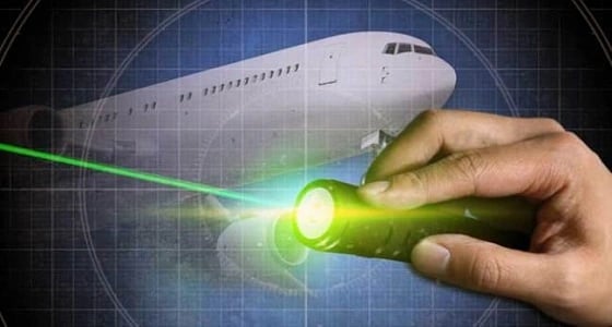 عقوبات بريطانية صارمة بشأن أشعة الليزر