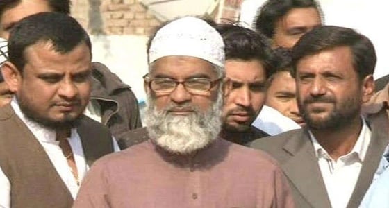 والد الطفلة المغتصبة في باكستان يتهم الشرطة بالتواطؤ