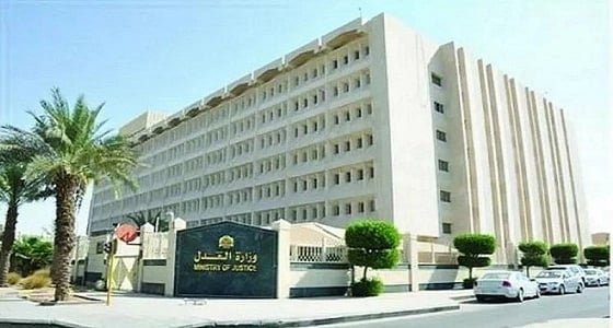 الحجز على نصف راتب المدين في حالة النفقة.. والثلث للديون