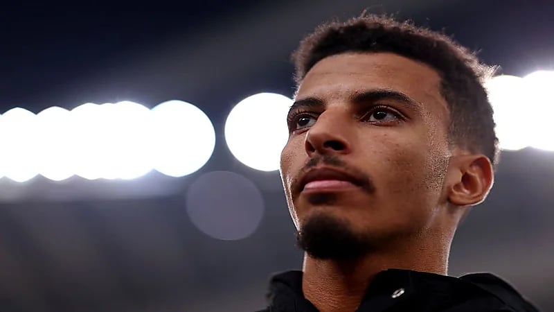 عز الدين أوناحي يتلقى عرضًا من الاتحاد