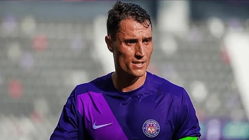 الشباب يدخل في سباق التعاقد مع سييرو