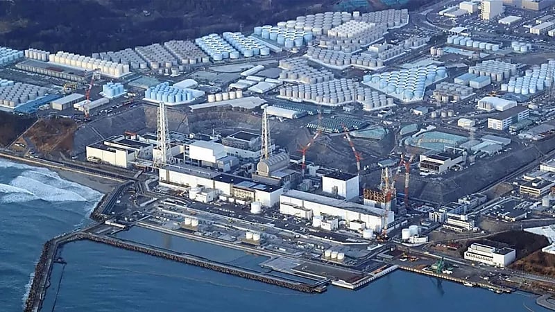 اليابان تُخلي محطة فوكوشيما بعد زلزال عنيف شرق روسيا وتحذيرات من تسونامي