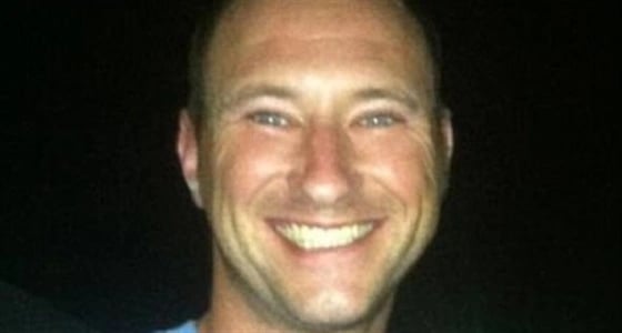 موقف مؤثر يمنح مشرد 110 ألف دولار