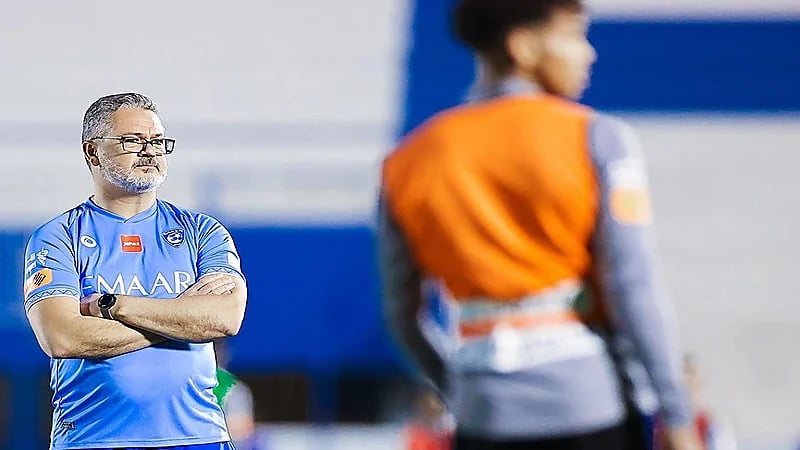 الهلال يعلن عن قائمته الآسيوية بعد إصابة الدوسري والحمدان 