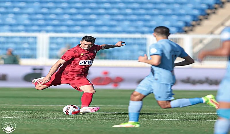 التعادل الإيجابي يحسم مواجهة الباطن وضمك 