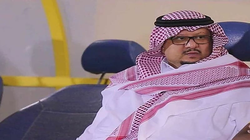 الأمير فيصل بن تركي يجدد عضويته الذهبية بالنصر
