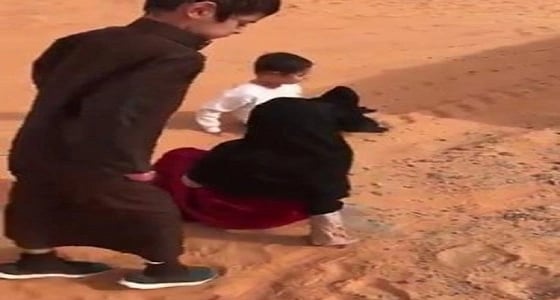 " الصحة " تتفاعل مع المواطنين عبر " تويتر " حول ثلاث أشقاء شوه المرض جسدهم