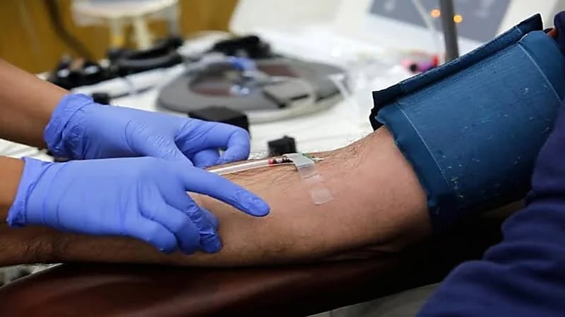 إعادة حقن متعافين من كورونا بالفيروس لاختباره