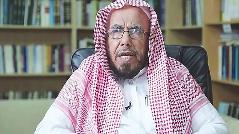 بالفيديو.. الشيخ "المطلق" يوضح حكم من شك في الطواف بين الزيادة والنقصان