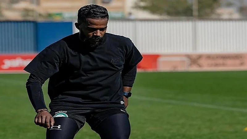 نواف العابد يواصل برنامجه في مقر الهلال