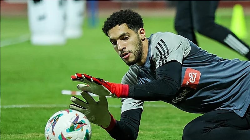 جماهير غينيا بيساو تعتدي على حارس منتخب مصر