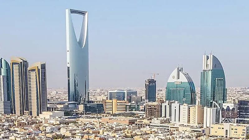 المملكة تطلق مناقصة لإعادة شراء سندات بـ 15.5 مليار دولار