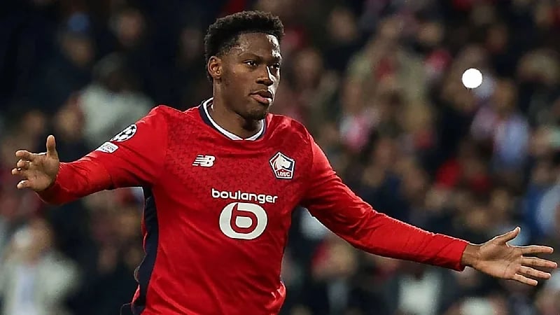 الاتحاد ينافس الأهلي على ضم مهاجم ليل