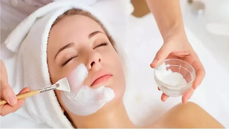 علاجات منزلية لعلاج البثور والحفاظ على نضارة البشرة