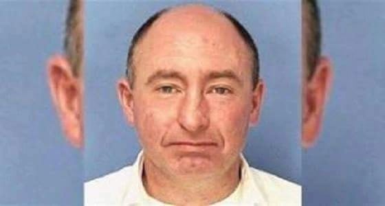 امريكي يشترى 1000 نسخة من صحيفة لإخفاء خبر اعتقاله!