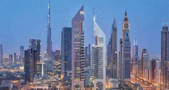 بسبب كاميرا داخل غرفة النوم.. مواطن يقاضي فندقًا في دبي مطالبًا بـ 5 ملايين ريال