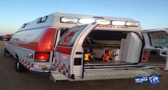 مصرع وإصابة 4 أشخاص في حادث تصادم بالجوف