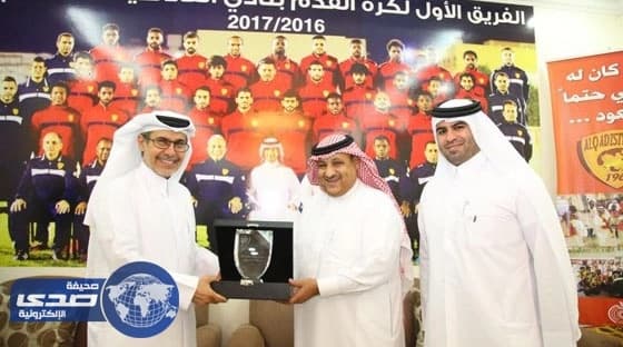 باجندوح يشارك الأطفال بمستشفى جدة فرحة العيد